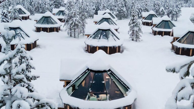 Northern Lights Bubble Hotels in Finland Sleep Under the Stars in Arctic Luxury