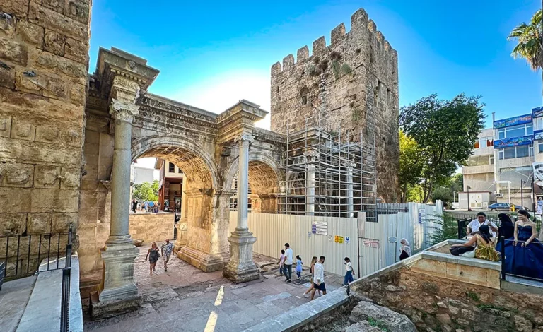 Antalya, Kenapa Jadi Raja Resort di Turki?