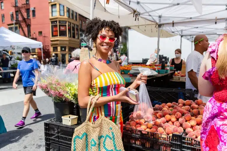 Top Budget-Friendly Food Markets in New York City That Serve Incredible Flavor Without Draining Your Travel Budget