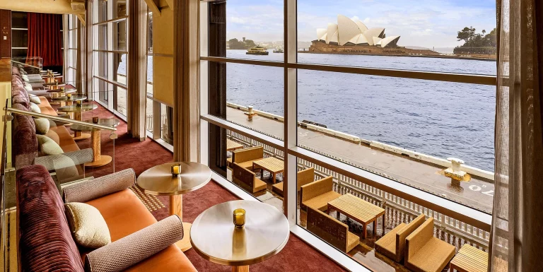 Sydney Harbour Dinner Cruise An Unforgettable Evening of Dining and Scenic Views in Australia’s Most Iconic Harbour