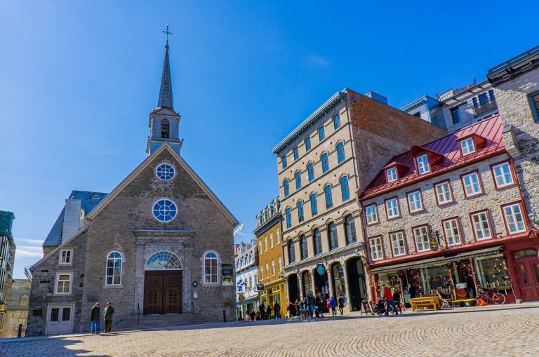 Quebec Old Town Walk Exploring the Charming Streets of North America’s Most European City